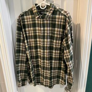 Plaid long sleeve shirt
